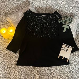 Kim Roger's Shirt  Size:2X  Color:Black              Extra:three-quarter sleeves